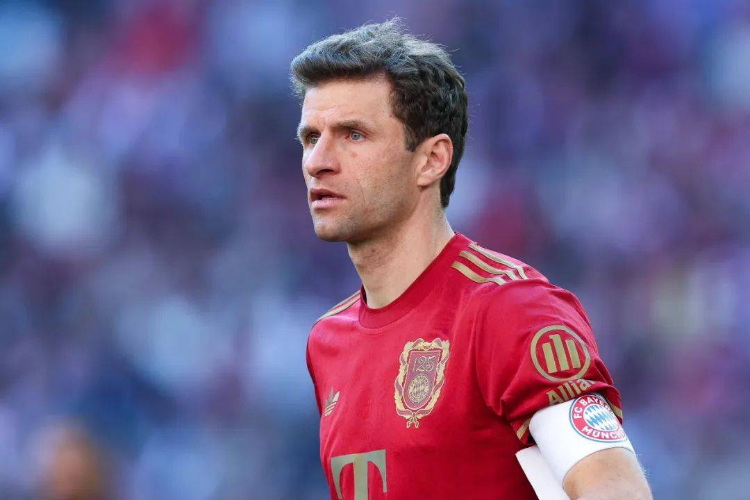 丹麦险胜曼联，穆勒爆发神勇